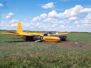 A photo showing the crash landing of 43-22660 as tanker #3