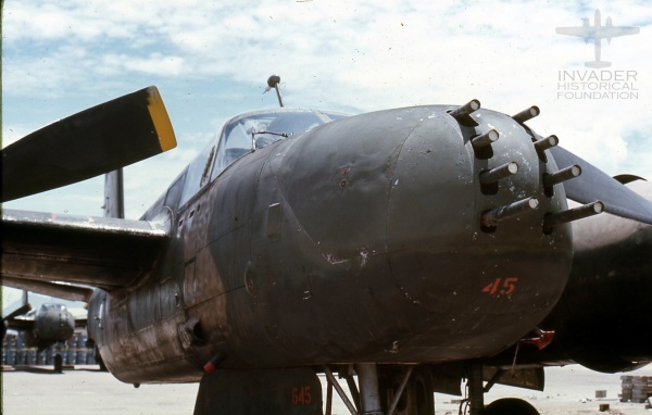 64-17645 b-26knhatrang006.jpg