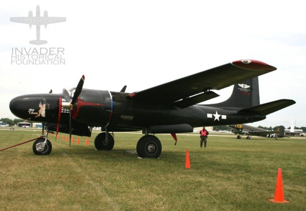 41-39230. White Dress. Oshkosh 2011.jpg