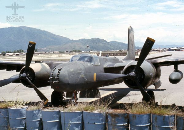 64-17677 b-26knhatrang016 WM.jpg