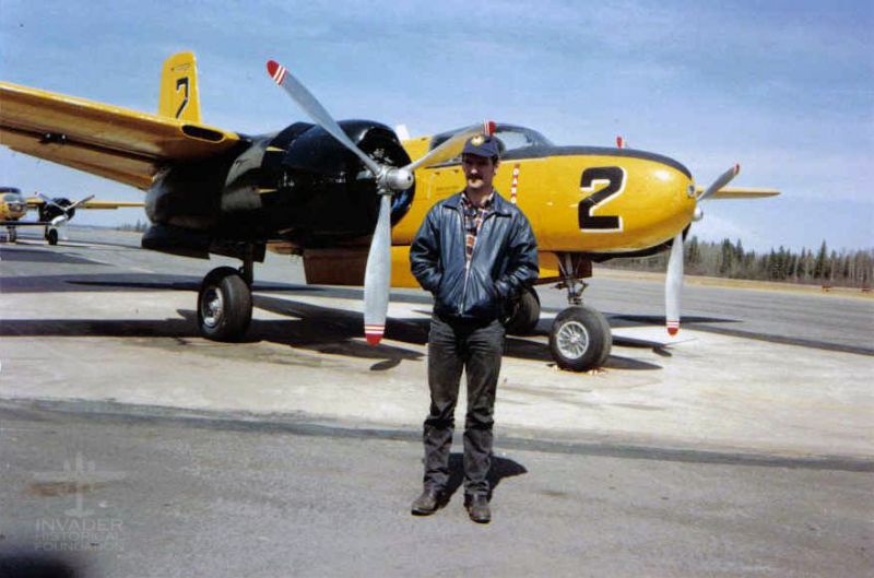 File:Dirk Jory with AirSpray tanker2 WM.jpg