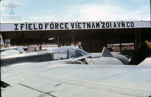 64-17652 b-26knhatrang013.jpg