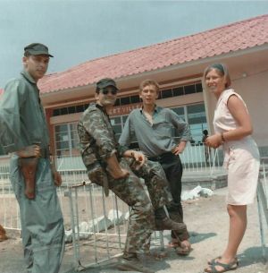 Jose Castrsana and TITI Peron at Albertville.jpg